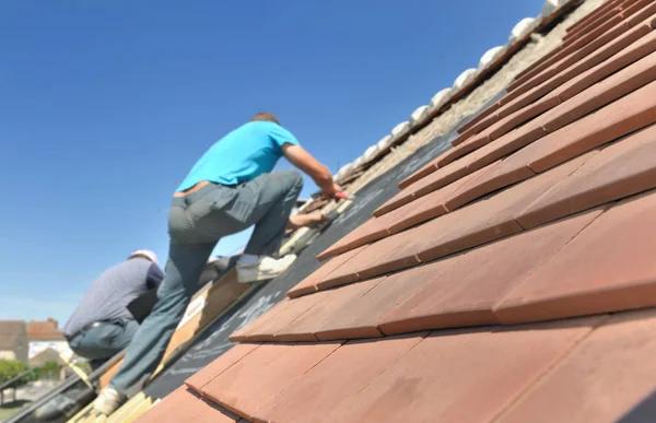 Why Choose Our Roof Replacement & Installing Service?